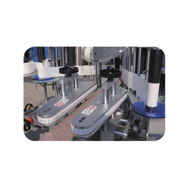 PM-690 Automatic Linear Type 3 Lbels Adhesive Labeling Machine (Customized)